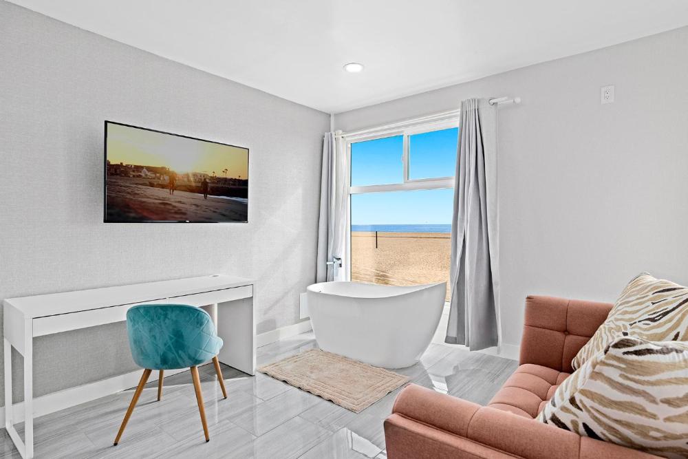 Apartment with Sea View interior